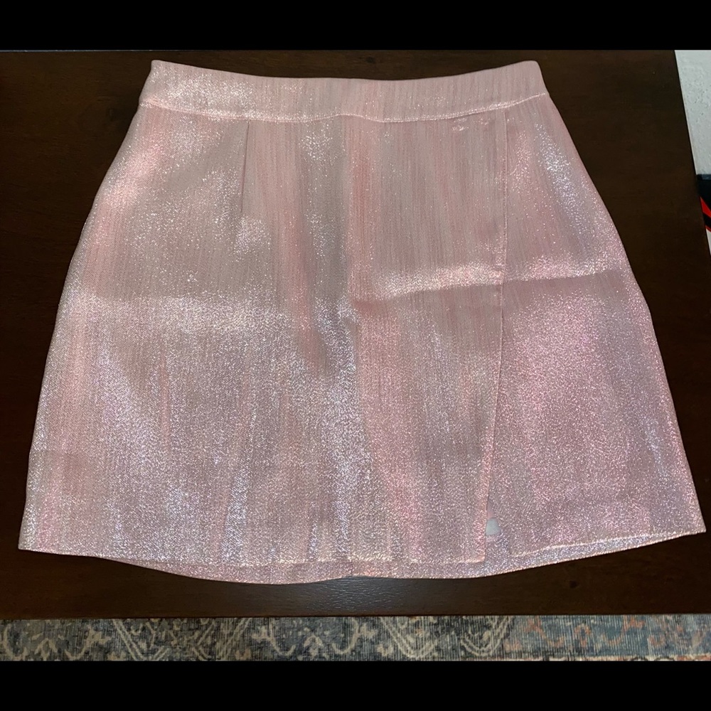 White fox boutique skirt